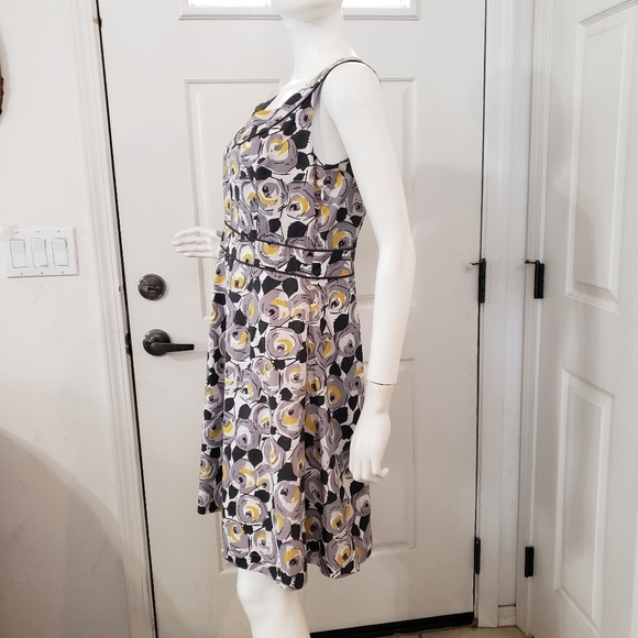 Boden Size 6p Floral Sleeveless Dress - Gray and Yellow - Picture 6 of 8